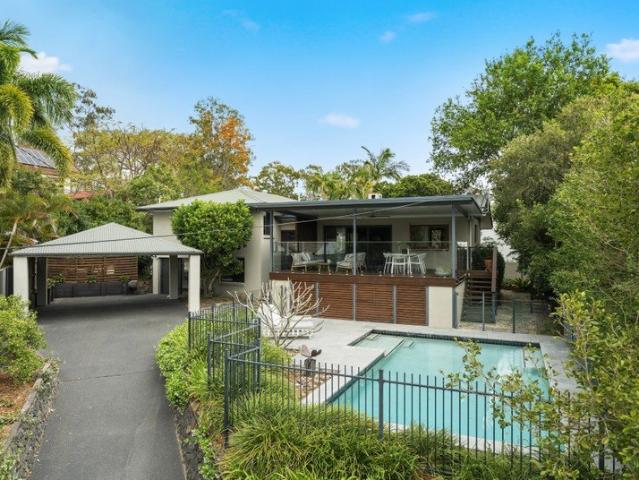 Elevated Family Living in a Quiet Kenmore Cul de Sac