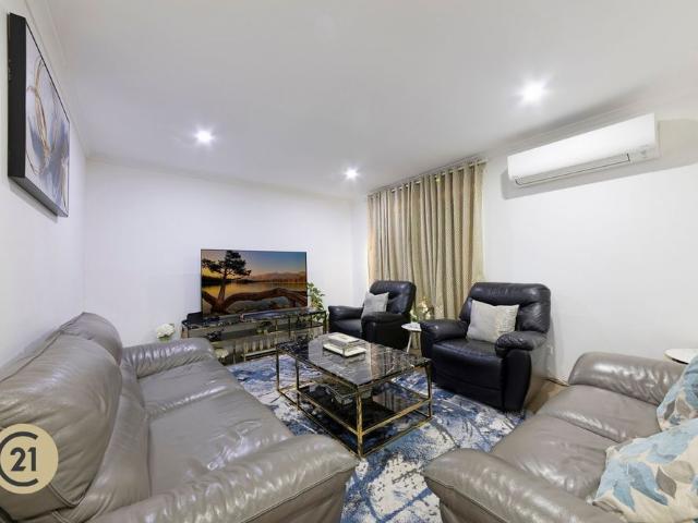 Elevated Family Living in a Quiet, Leafy Asquith Pocket