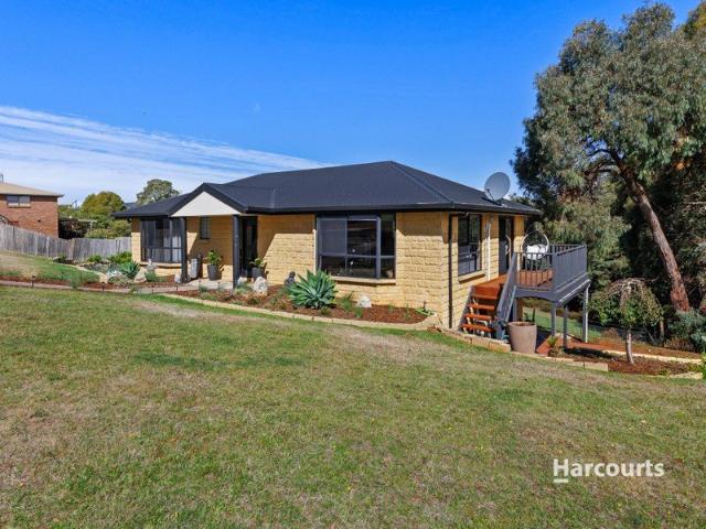 Versatile Family Home Offering Space, Views & Lifestyle Appeal