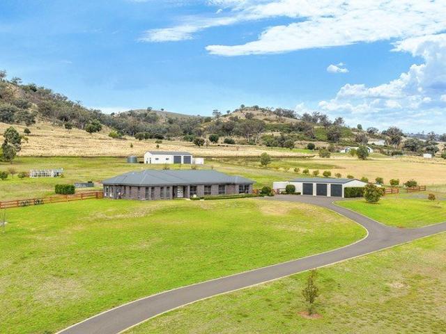 ELEVATED FAMILY LIVING WITH SWEEPING MOORE CREEK VIEWS