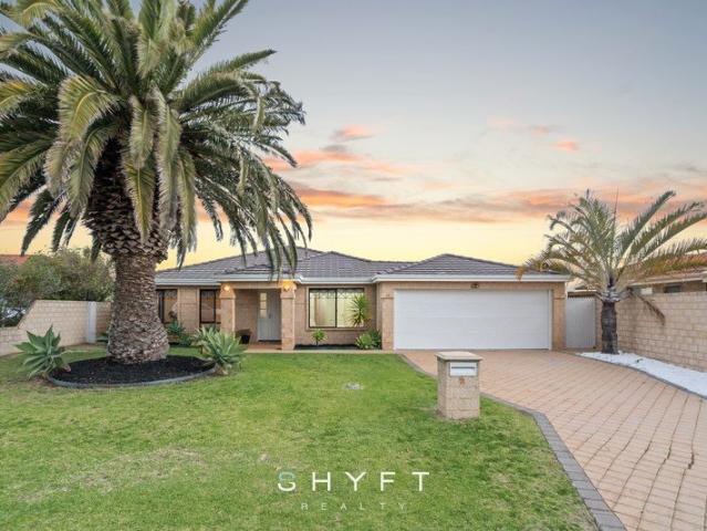 RECENTLY RENOVATED ON 814m2 BLOCK! Elevated Family Living