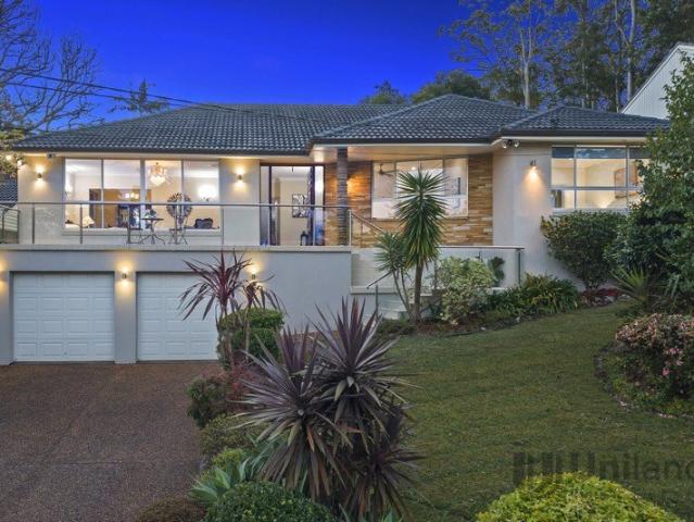 Elevated Family Sanctuary in a Peaceful Beecroft Enclave