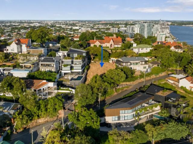 Elevated Hamilton Hill Opportunity *Prestige Land for Sale