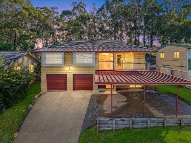 Elevated Home backing onto Bushland