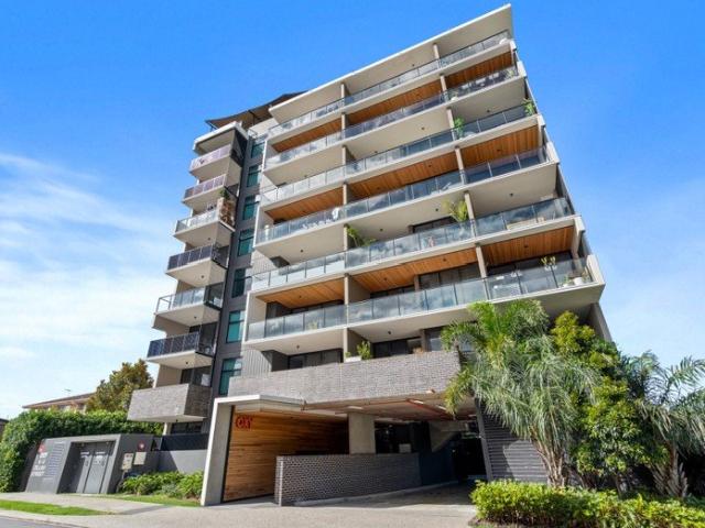 Elevated Inner City Living with Stunning Views in Stones Corner