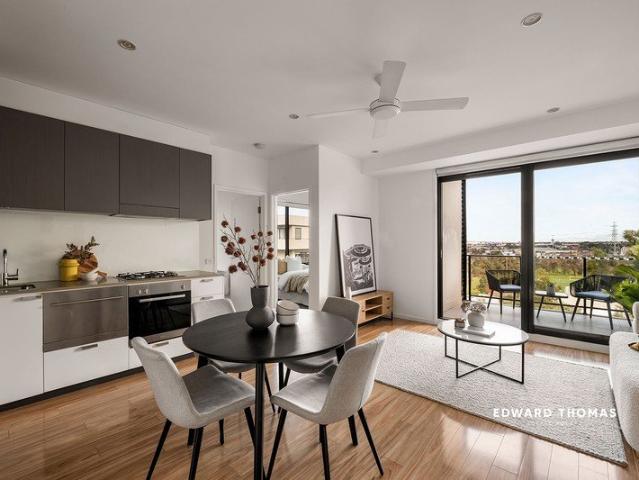 Elevated Inner City Living in the Heart of Kensington