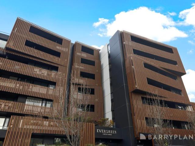 Elevated Ivanhoe living with everything you need right outside your door