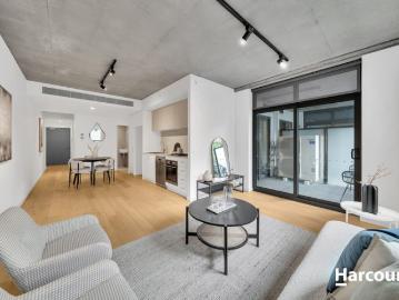 Elevated Kensington Living Contemporary Comfort with Breathtaking Outlooks
