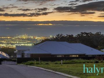 Elevated Land, Exceptional City Views!