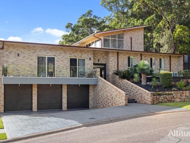 Elevated Lake Views Backing Onto Bushland Serenity