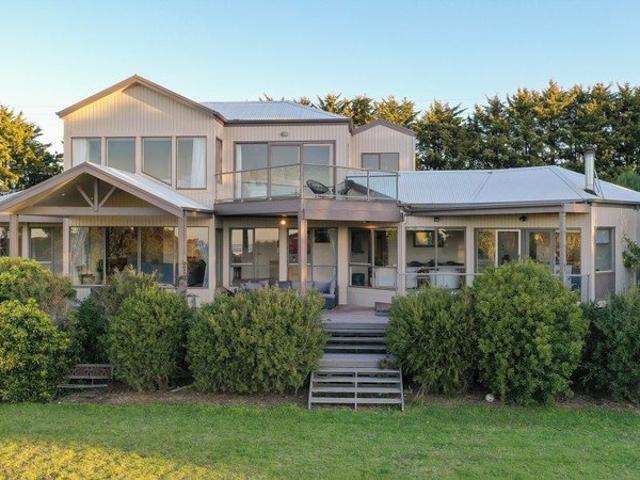 Elevated Lifestyle Living with Panoramic Views