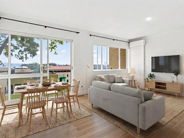 Elevated, Light Filled Living in the Heart of Nundah