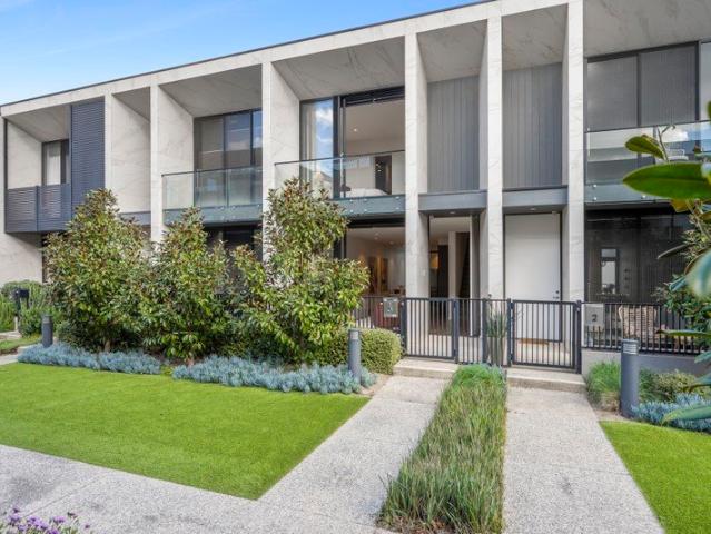Elevated Living, Bay Views