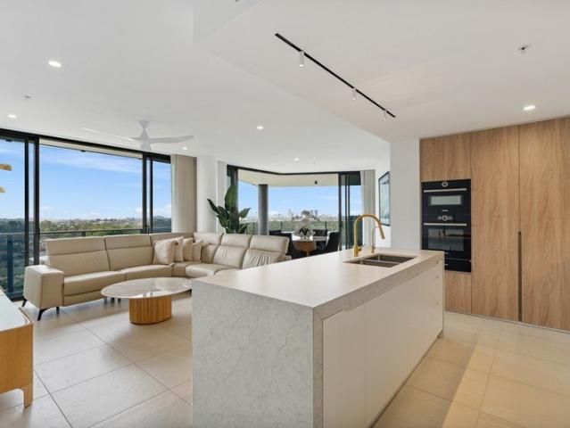 Elevated Living, Endless Views & Exceptional Lifestyle