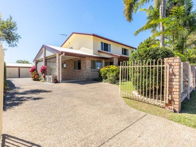Elevated Living in a Sought After East Mackay Location