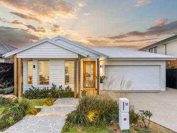 Elevated Living in Mount Duneed