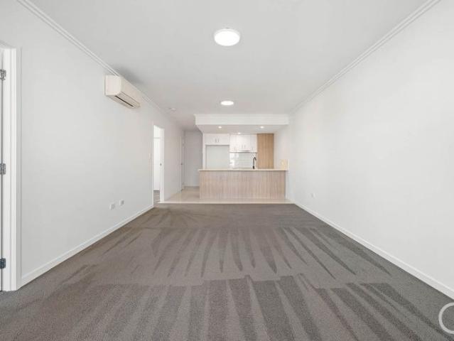 Elevated Living in Milton | Top Floor Apartment with City Views