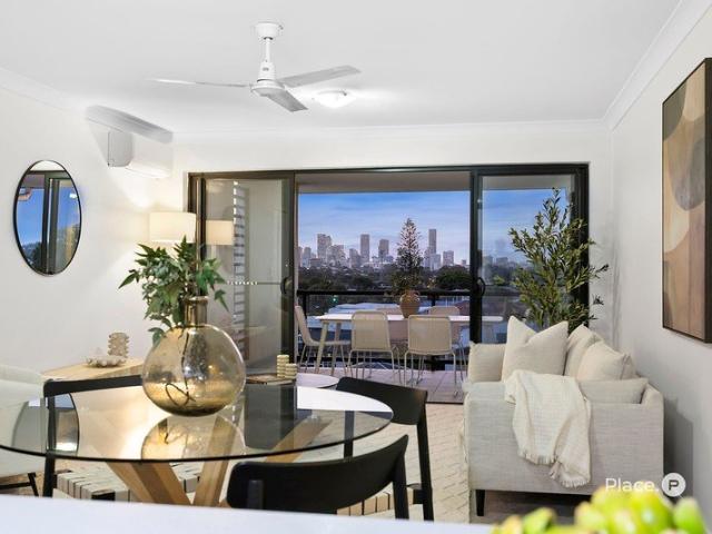 Elevated Living in the Heart of Coorparoo