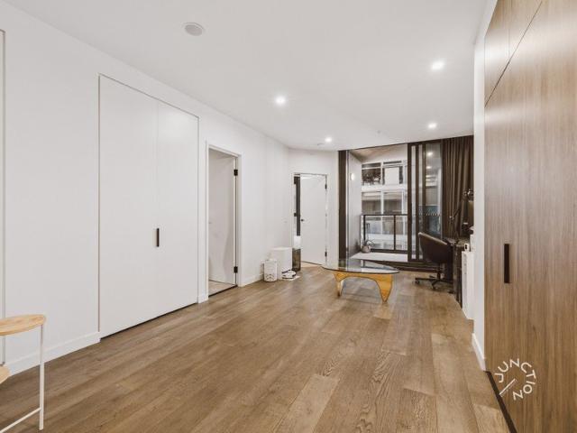 Elevated Living in the Heart of Fortitude Valley