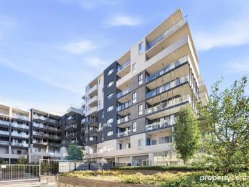 Elevated Living Opposite Nepean Hospital