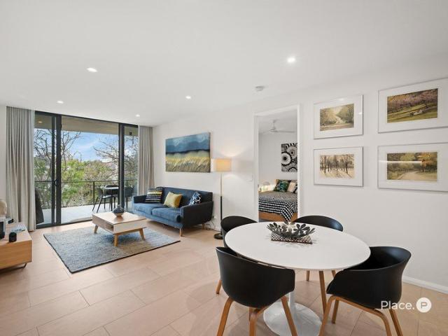 Elevated Living, North East City Views & Boutique Privacy in St Lucia