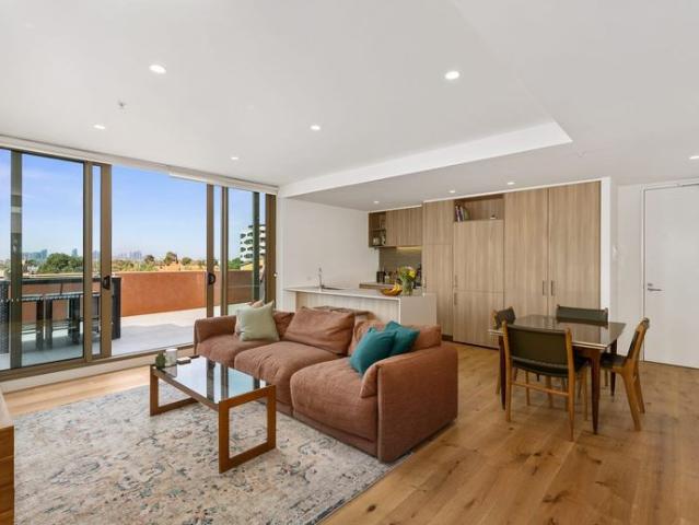 Elevated Living with Uninterrupted City Views