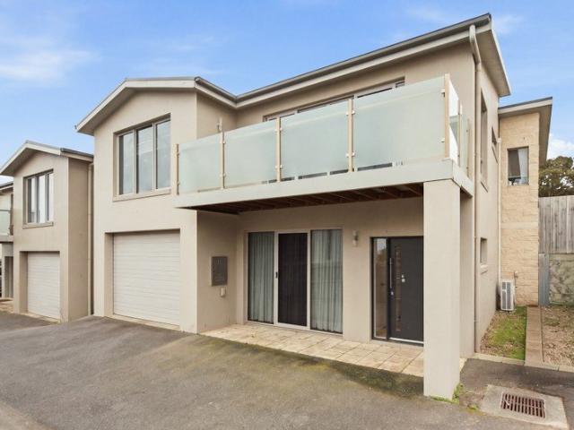 Elevated Living with Views, Convenience & Versatility