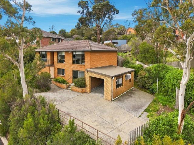 Elevated Living with Views in West Moonah