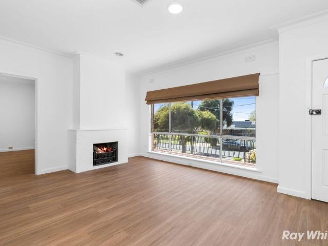 Elevated Living with Views, Space & Character