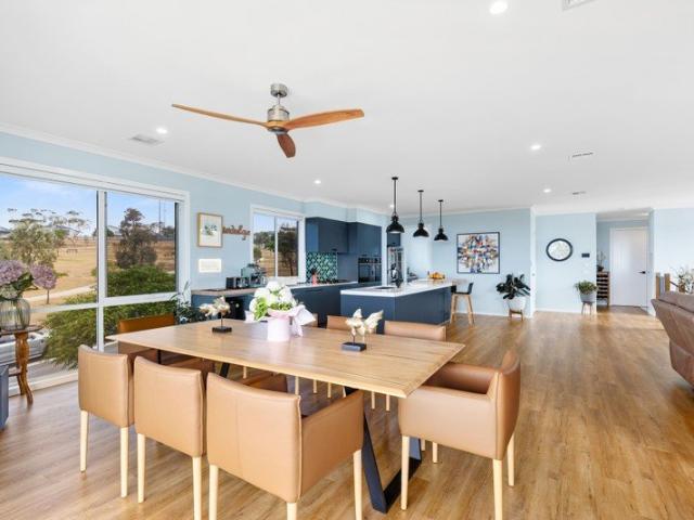 Elevated Living with Bay and City Views