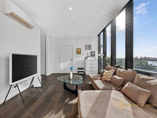 Elevated Living with Bay, Lake & F1 Views