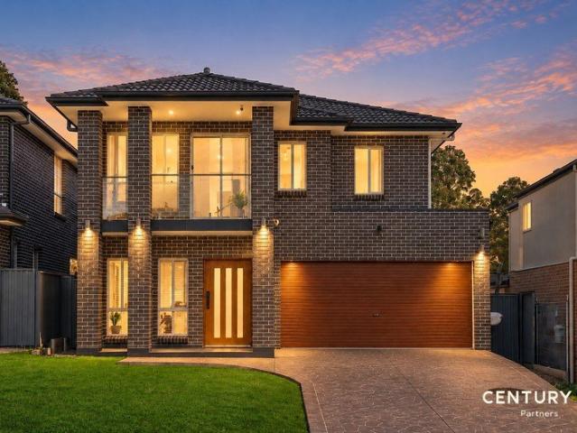 ELEVATED LIVING WITH CONTEMPORARY FINISHES!