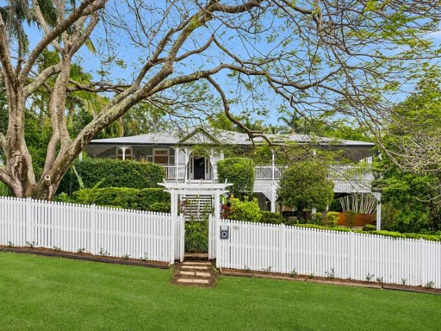 ELEVATED LIVING WITH CLASSIC QUEENSLANDER CHARM