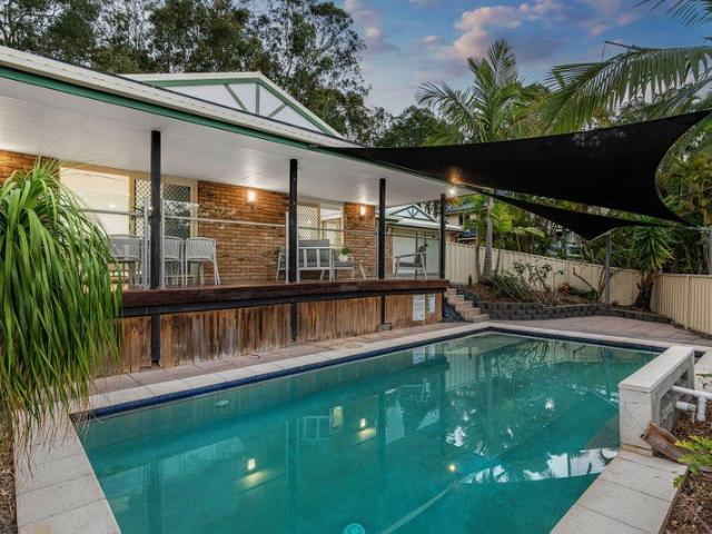 Elevated Living with Pool in Ferny Grove