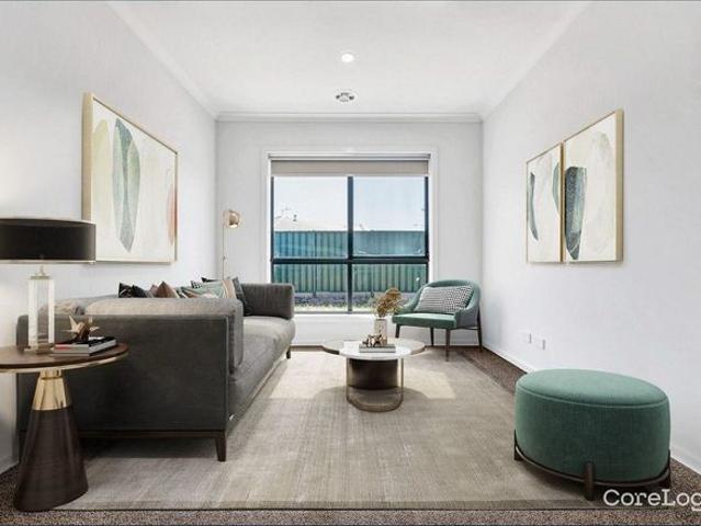 Elevated Living with Spectacular Views!