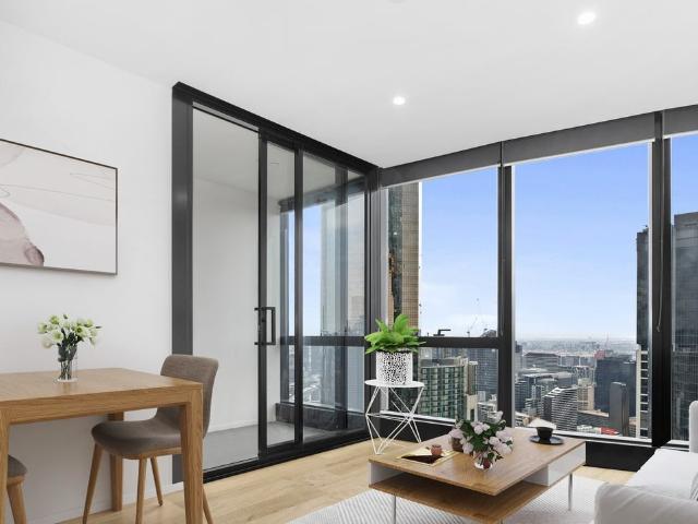 Elevated Living with Spectacular Southbank Views