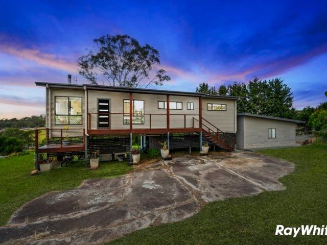 Elevated Living with Stunning Paddock Outlooks