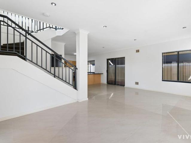 Elevated living with stunning Swan River and city views