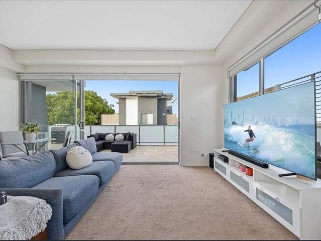 Elevated Living: Top Floor Apartment in Prime Mount Colah Location