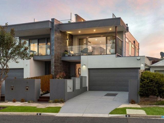 Elevated Luxury with Big Bay Vistas