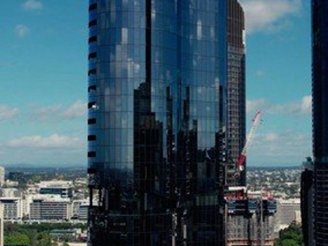 ELEVATED LUXURY WITH ICONIC RIVER, GARDENS & CITY VIEWS