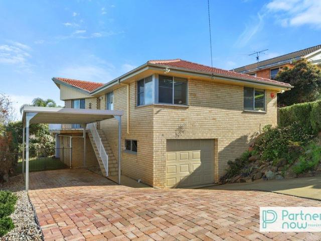 Elevated North Tamworth Living with Spectacular Views