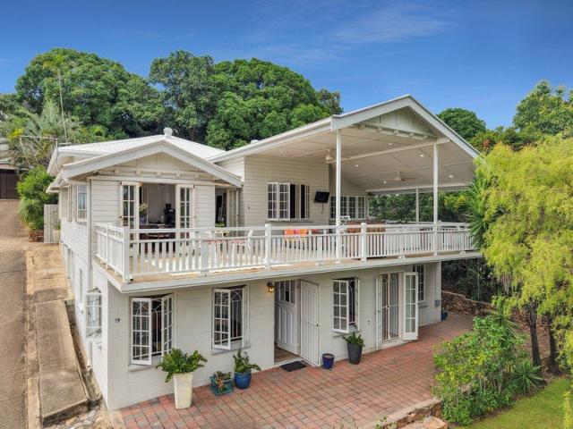 Elevated North Ward Living with Stunning Sea & Castle Hill Views