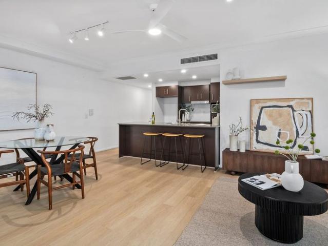 Elevated North East Aspect Apartment