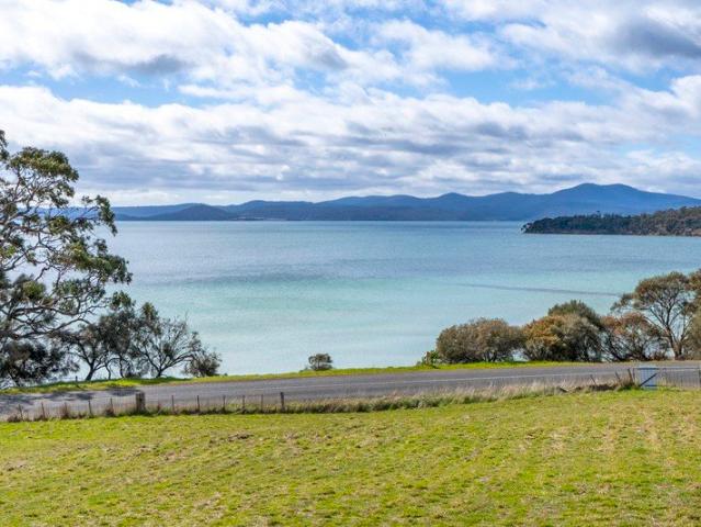 Elevated North Facing Coastal Block with Expansive Norfolk Bay Views