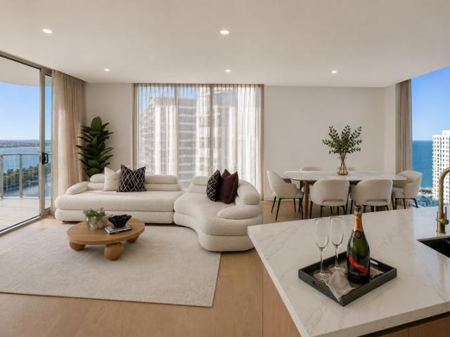 Elevated North Facing Living I Broadwater & Ocean Views
