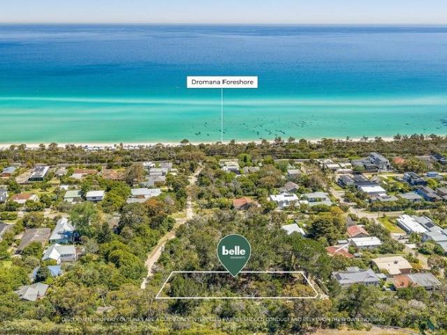 Elevated Old Dromana land with wide bay view & two street frontages