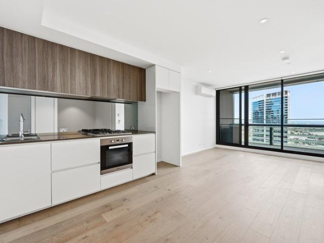 Elevated One Bedroom Residence with Dedicated Study