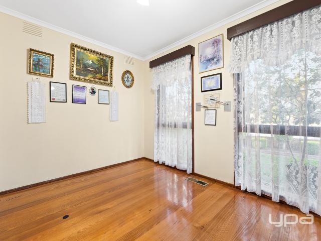 Elevated Opportunity in a Quiet Family Pocket