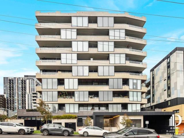 Elevated Parkside Living in the Vibrant Heart of Box Hill
